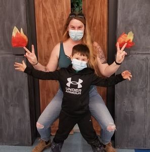 Meet your Posher, Pamela